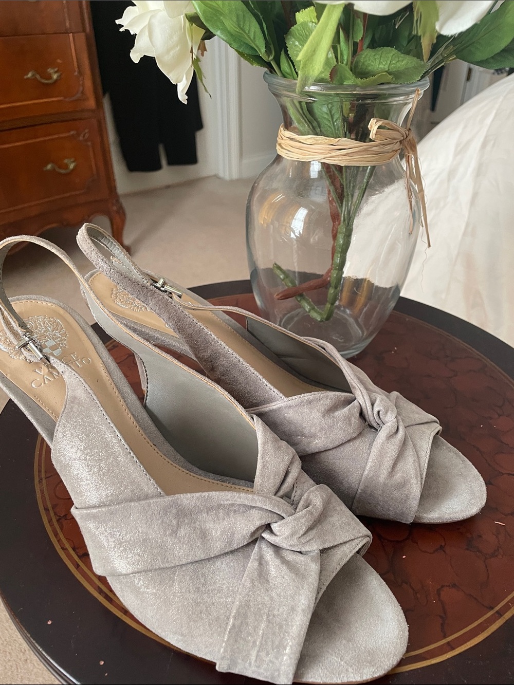 Vince Camuto Silver Gray Knot-Front Slingback Mules